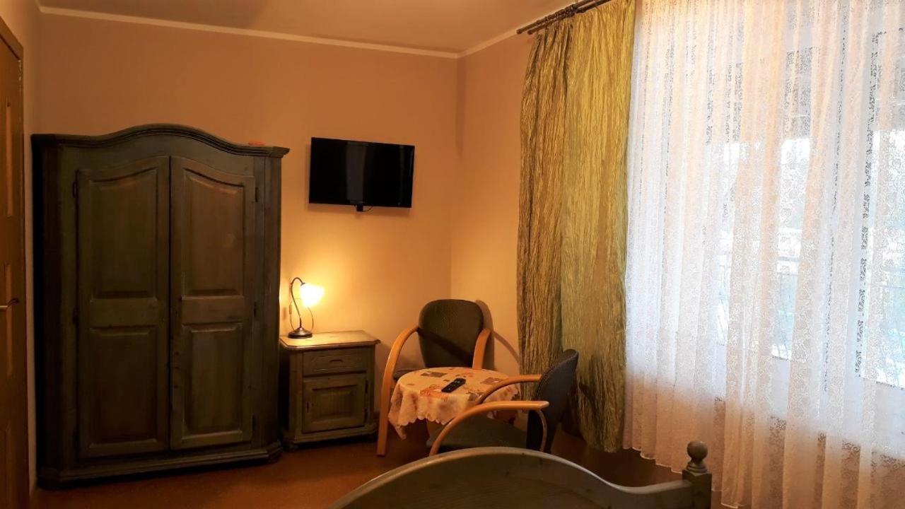 Ow Wilk - Pokoje I Domki Z Aneksami Kuchennymi, Parking, Plac Zabaw ليبا المظهر الخارجي الصورة
